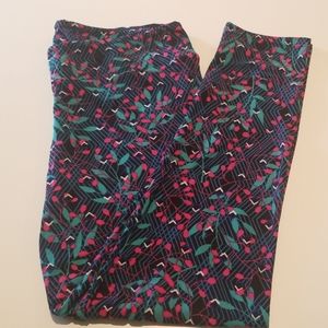 LuLaRoe TC Leggings 🍃